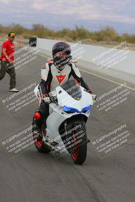 media/Mar-20-2023-Moto Forza (Mon) [[d0bbc59e78]]/Around the Pits/